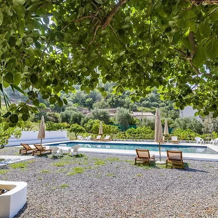 Oceri Villa *