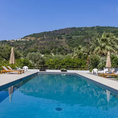 Villa Oceri *