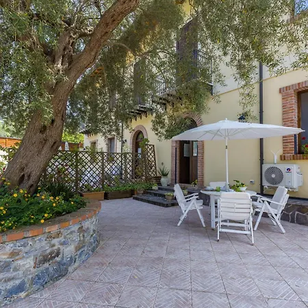 Villa Oceri *
